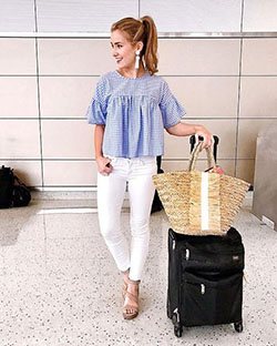Trajes de primavera de preparación sureña, moda callejera, falda de mezclilla, ropa casual: traje blanco,  Estilo callejero,  Ideas para vestir en el aeropuerto  