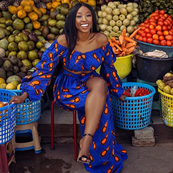 Impresionantes ideas de atuendos afroamericanos para damas negras: moda africana,  Moda de Ankara,  Atuendos Ankara,  Vestidos Ankara,  Ankara Inspiraciones,  Asoebi Especial  