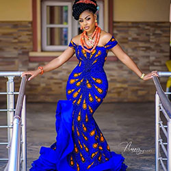 Inspo atrevido de prendas afroamericanas para niñas negras: moda africana,  ropa africana,  Atuendos Ankara,  Vestidos Ankara,  Atuendo Africano,  Ankara Inspiraciones,  Asoebi Especial  