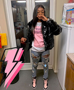 Jeans rasgados azules y chaqueta de jean: Traje rosa,  Trajes de marimacho para niñas  