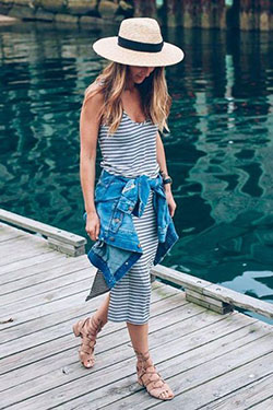 Ideas de atuendos atuendo de vacaciones de verano, vacaciones de verano, moda callejera, vacaciones de primavera, ropa informal, sombrero de paja, sombrero para el sol: sombrero para el sol,  Sombrero de copa,  Vacaciones de verano,  Trajes de primavera,  Estilo callejero,  Trajes de viaje,  Traje Turquesa  