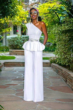 Traje de color blanco, debes probar con vestido de fiesta nupcial, ropa de novia, vestido de novia: Vestido de novia,  traje blanco,  vestido de fiesta nupcial,  Ropa nupcial,  Top de un hombro  