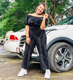 Fabulosa sesión de fotos de la modelo de TikTok Aashika Bhatia: Modelos calientes de Instagram,  Chicas en TikTok,  Chicas TikTok Calientes,  Aashika Bhatia TikTok,  Instagram de Aashiq Bhatia,  Vídeo de tic tac,  Modelo de Instagram Aashika Bhatia,  ashika bhatia,  Bromas TikTok  