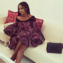 Impresionante sugerencia de ropa de Ghana para mujer: estilo insta,  MODA,  Vestidos Ankara,  ropa africana,  estilovore,  instamoda,  Atuendos Ankara,  Estilos Asoebi,  bellanaija,  instagram,  Moda fresca,  Africangirlskillit,  magianegra,  reina negra,  estiloinspiracion,  adicto al estilo  