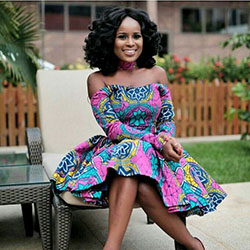 Impresionante sugerencia de ropa impresa para damas: estilo insta,  MODA,  Vestidos Ankara,  Ideas de vestidos,  estilovore,  instamoda,  Atuendos Ankara,  Asoebi Especial,  bellanaija,  instagram,  Moda fresca,  naijaoutfit,  Semana de la Moda,  moda nigeriana,  huella de cera,  vestido estampado,  ropa africana  
