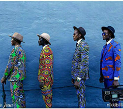 Inspo de vestuario estampado caliente para niñas negras: estilo insta,  MODA,  Vestidos Ankara,  Moda de Ankara,  ropa africana,  Ideas de vestidos,  estilovore,  instamoda,  Atuendos Ankara,  Atuendo Africano,  Trajes Africanos,  bellanaija,  instagram,  Moda fresca,  naijaoutfit,  Semana de la Moda,  moda nigeriana,  huella de cera,  vestido estampado  