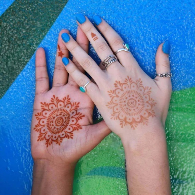 Mila Henna Tattoo Stencil: 