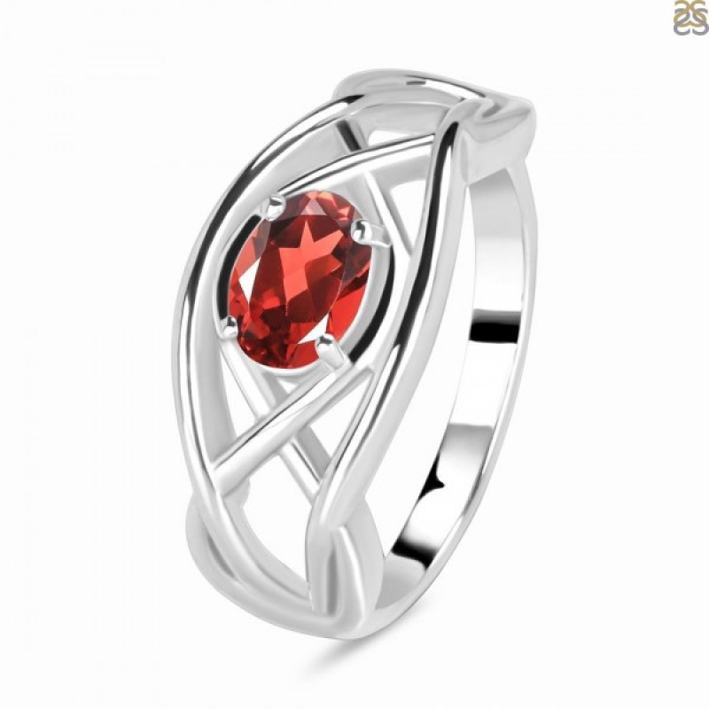 How To Choose Classic Look Stunning Garnet Rings: 