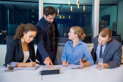 Organizational Management Consultant in Sharjah: 