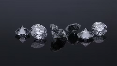 Pros and Cons of Buying Diamonds Online: 