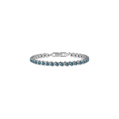Fascinating Beauty of London Blue Topaz Jewelry: A Gem Worth Admiring: 