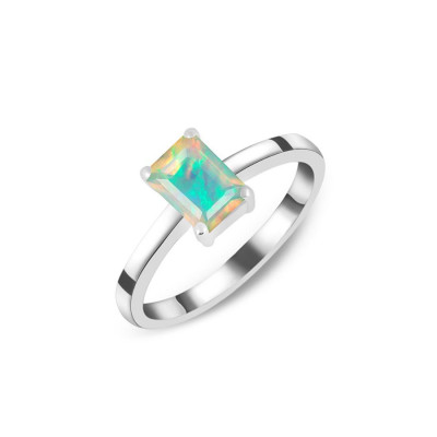 Opal Ring- A Perfect accessory to be simplistic: 