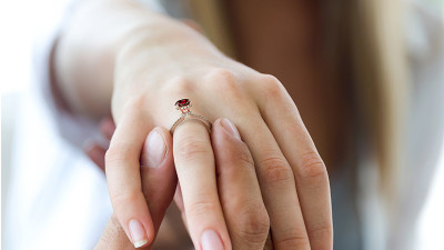Top 7 Reasons to Propose with a Ruby Engagement Ring: 