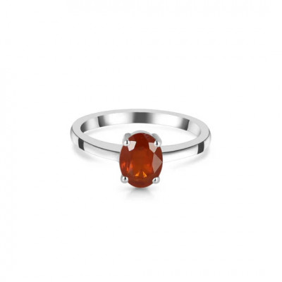 The Meaning Behind Dainty Orange Kyanite Rings: A Symbol of Elegance and Grace: 