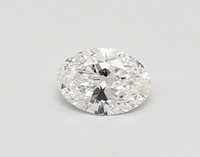 Elegant Oval Cut IGI Certified Diamond For Sale: 