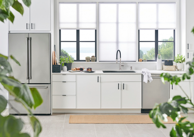 Few Stylish Ways to Style Slim Shaker Cabinets: 