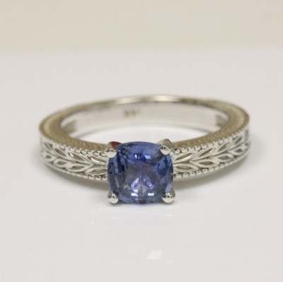 Beautiful 1.88 Carat Cushion Blue Sapphire Solitaire Ring: 