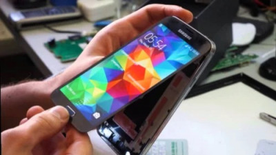 Samsung Phone Repairs Auckland – Fix Cracks, Screens & More: 