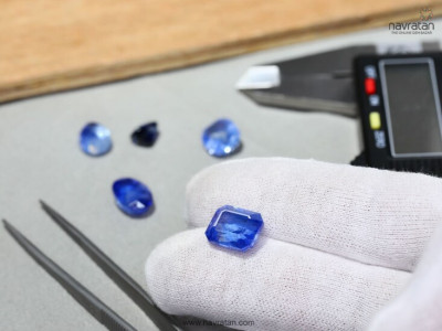 How do treatments affect blue sapphire value?: 