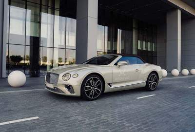 Rent Bentley Dubai: 