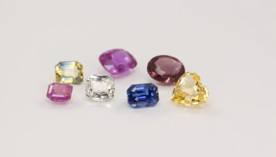 https://onlinetechlearner.com/love-at-first-shine-trending-gemstones-you-need-this-season/: 