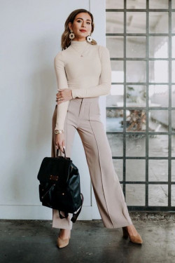 Lookbook chic dress primavera trajes y bolsos profesionales, business casual: 