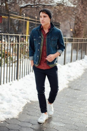 Red look inspiration with jeans, denim, shirt, tartan, t-shirt: 