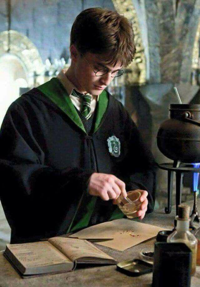 Harry Potter y el Príncipe Mestizo. Daniel Radcliffe Harry Potter: harry potter,  harry portero,  harry potter,  Daniel Radcliffe,  Ron Weasley  