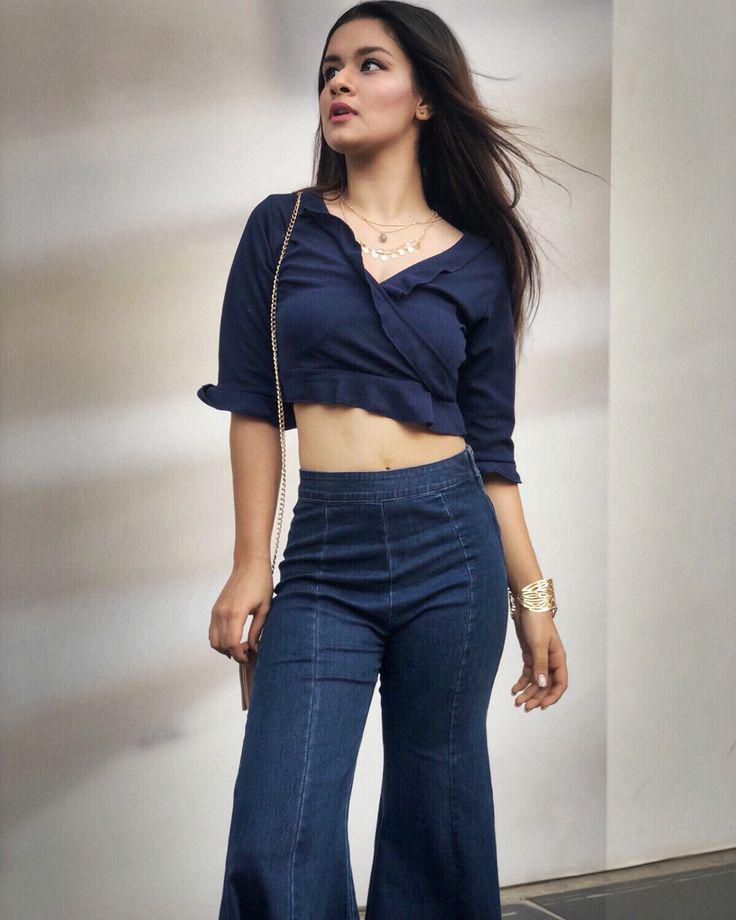 Toma fotos nuevas: avneet kaur,  Diseñador de ropa  