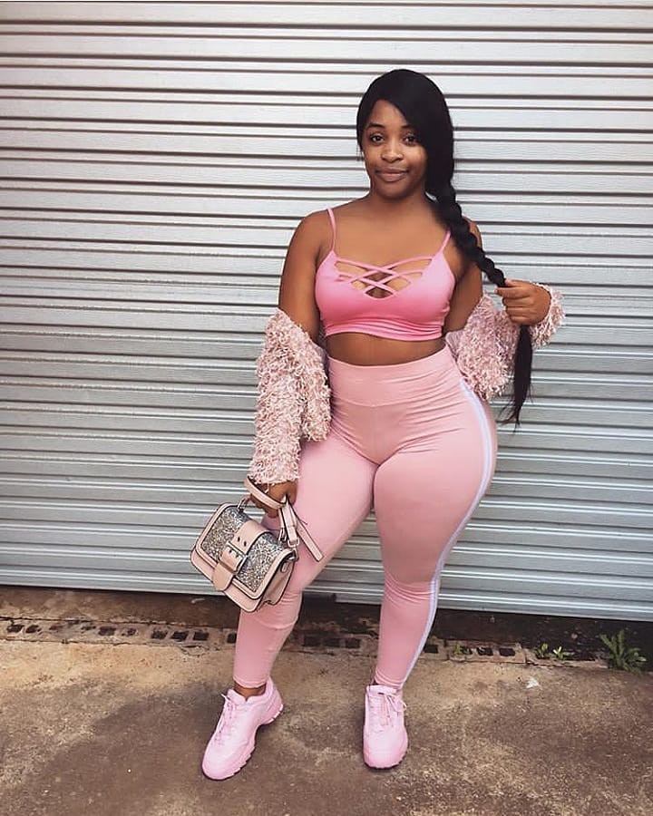 Outfit Con Leggins Rosa Verano: Chicas Calientes,  Pelo largo,  Outfits Con Leggings  