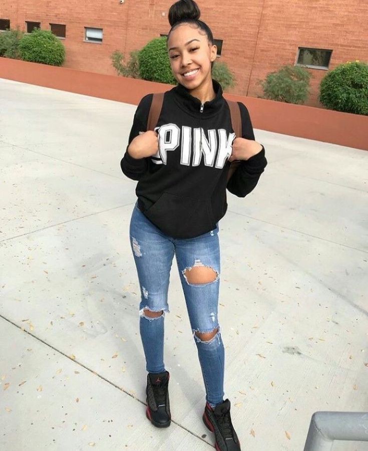 Trajes de niña negra de secundaria: aire jordan,  Trajes de malo,  Traje de la escuela  
