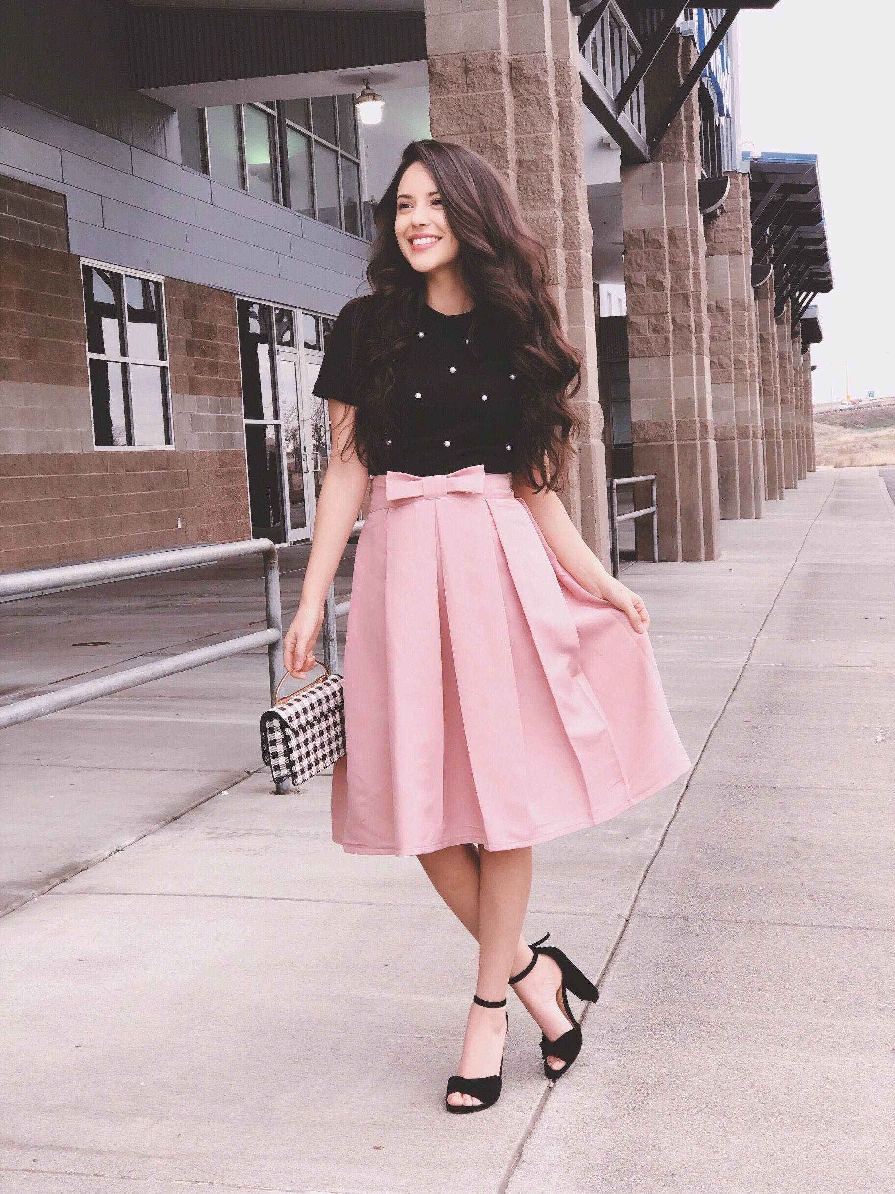 Ideas de atuendos con falda rosa, Ropa casual