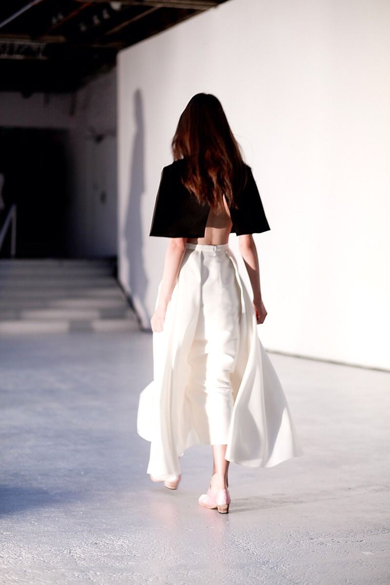 Desfile de moda, Desfile de moda, Blog de moda: Fotografía de moda,  blogger de moda,  Desfile de moda,  vestidos de espalda descubierta  