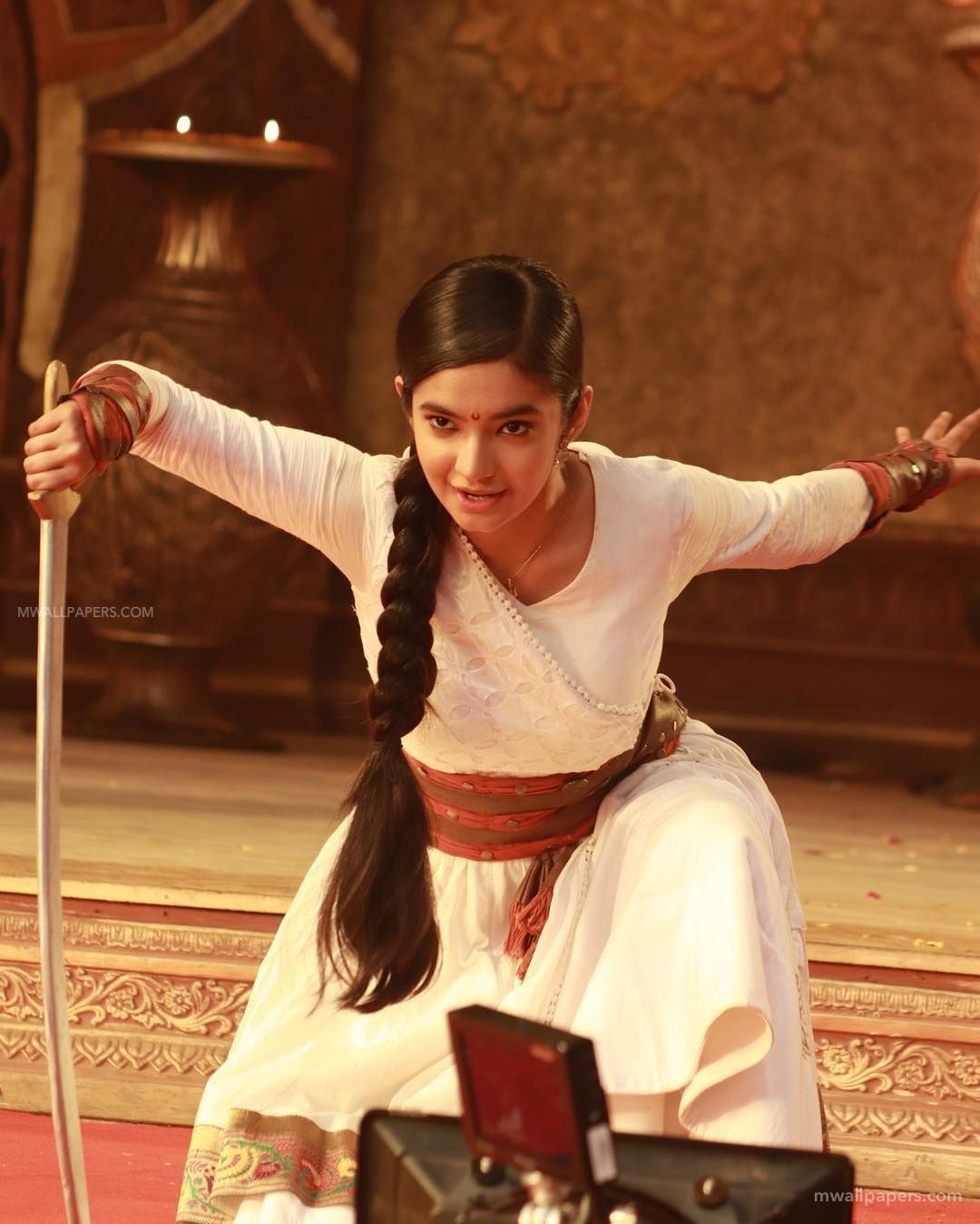 Anushka Sen es la reina de Jhansi: Anushka Sen.  