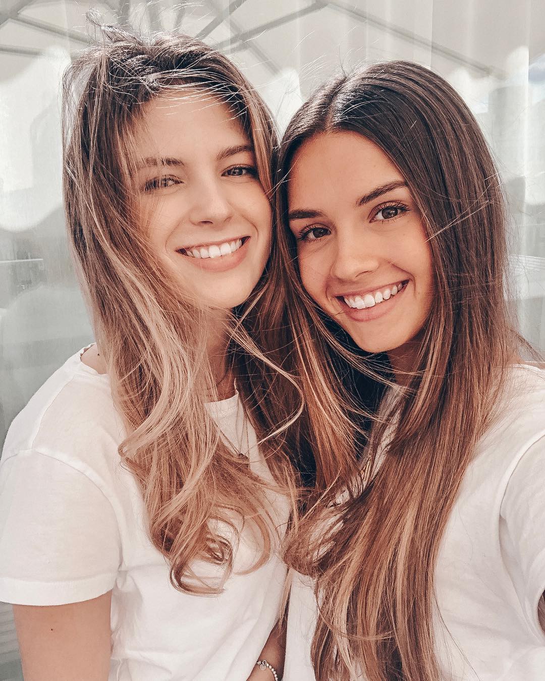 Amelie Weissenberger Instagram, Pelo largo y Tintes de cabello: Pelo largo,  Ideas para teñir el cabello,  Pelo castaño,  pelo negro,  Amélie Weissenberger  