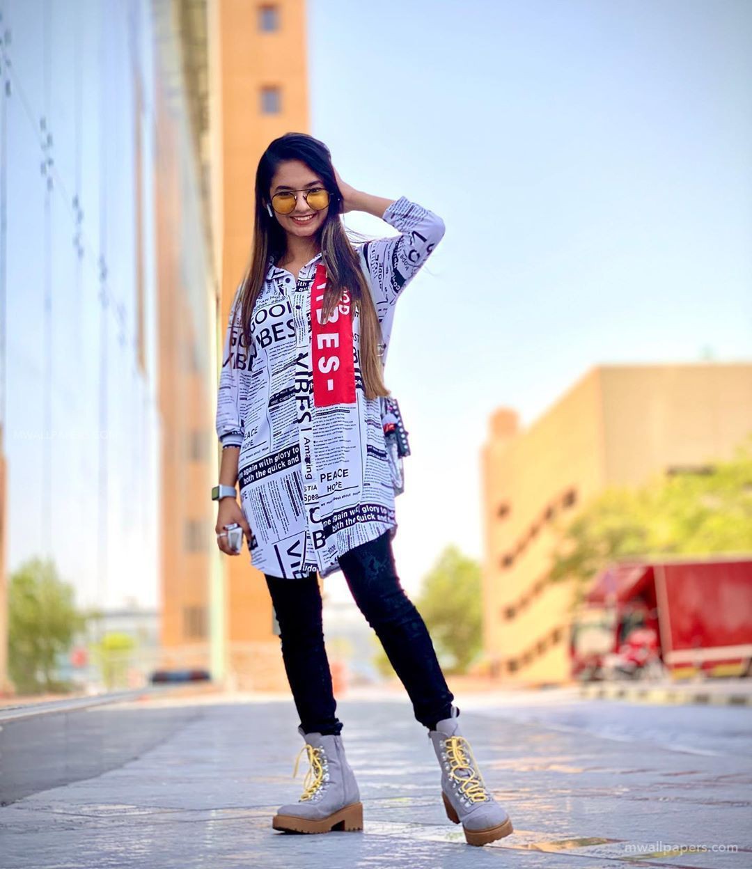 Anushka Sen Fondos de pantalla, de Anushka, Neha Kakkar: Anushka Sen.  