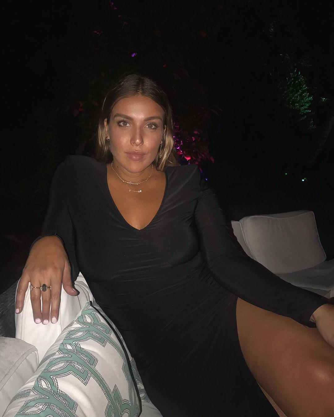 Stephanie Viada chicas calientes muslos, fotos de piernas, foto de disfrute