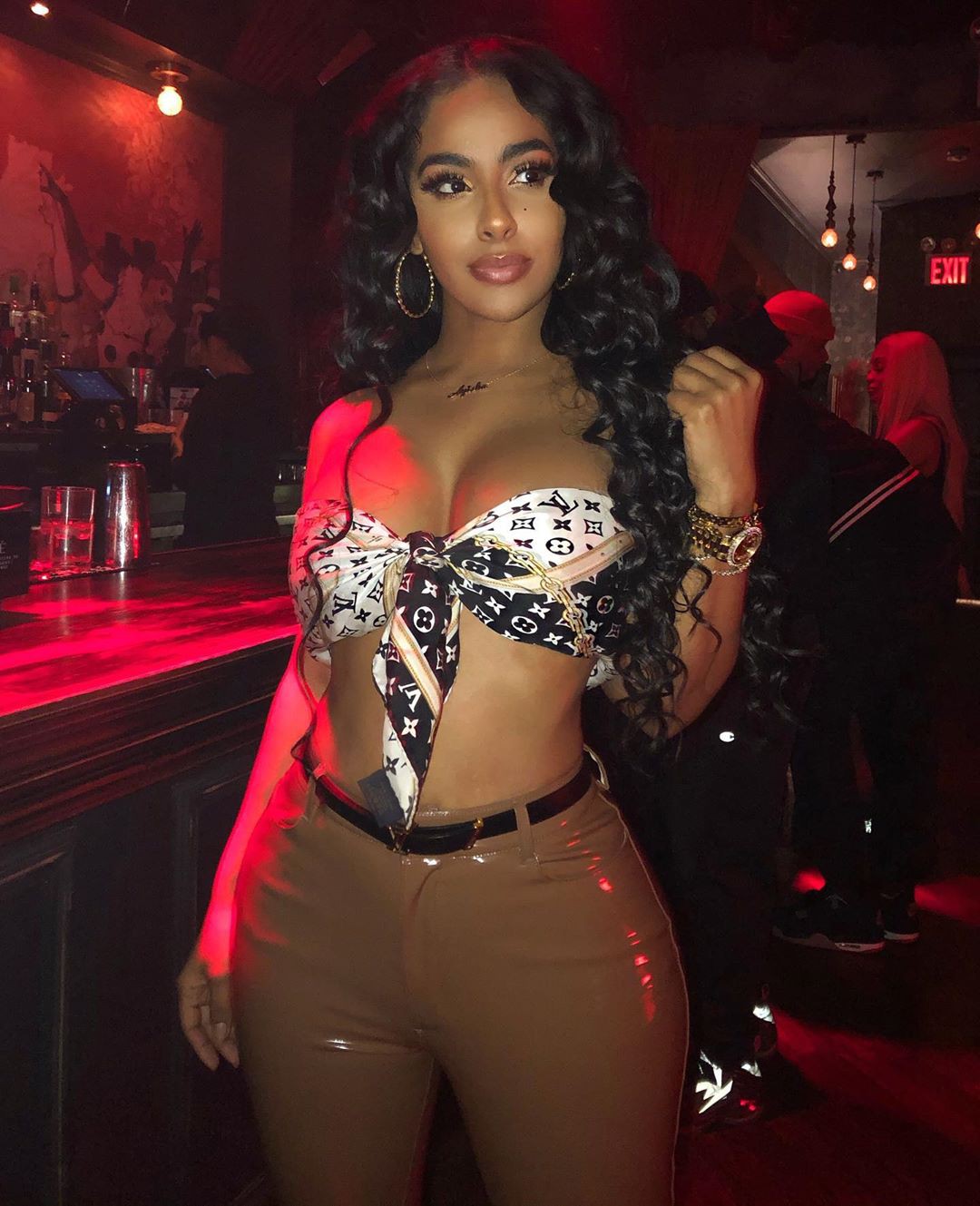 Ayisha Diaz smooth thigh pics, legs photo, Black Hairstyle For Girls: Sexy Outfits,  Black hair,  Instagram girls,  Hot Dresses  