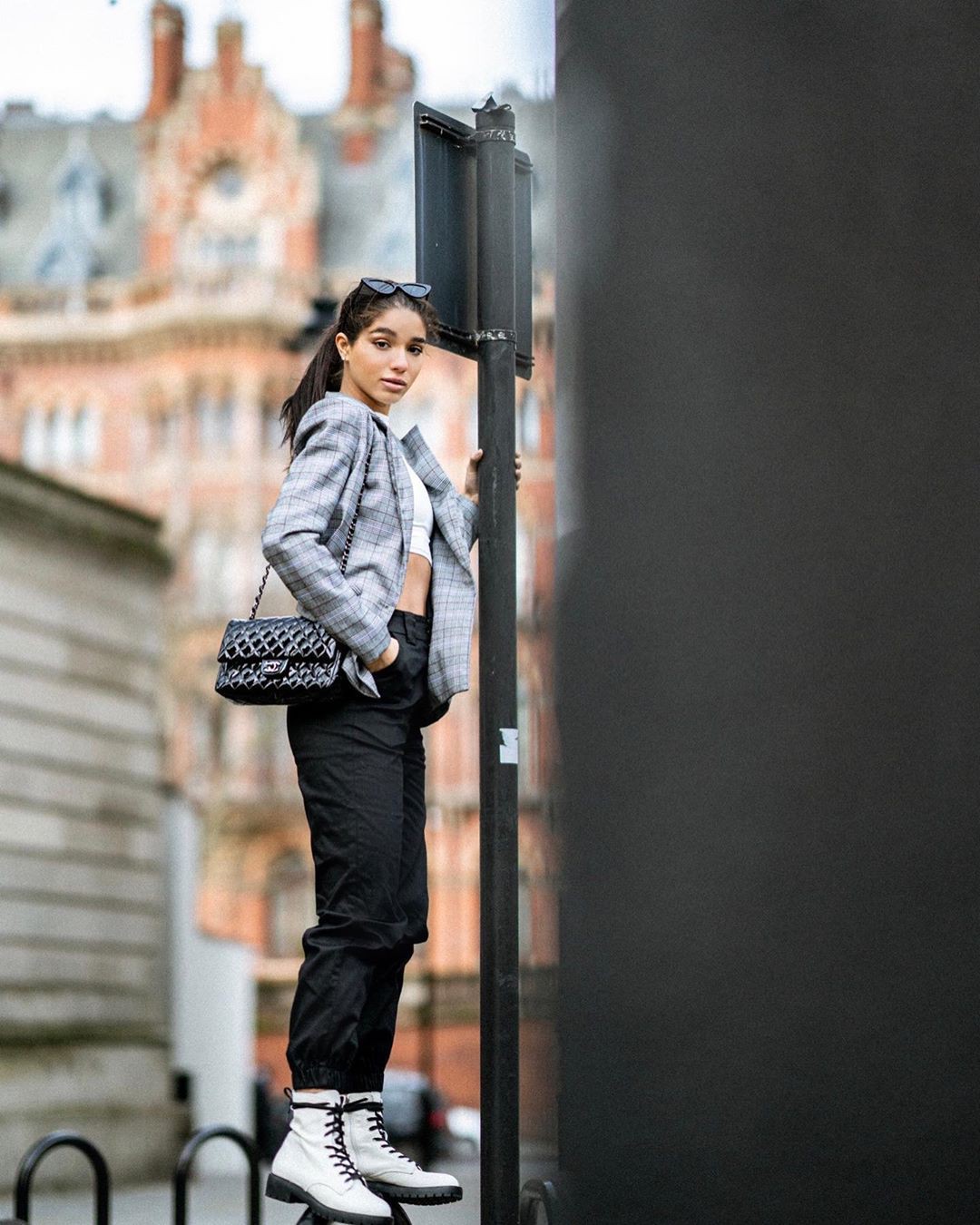 Yovanna Ventura outfits con jeans para niñas, ideas de fotografía, zapatos: chicas de instagram,  Atuendo De Vaqueros  