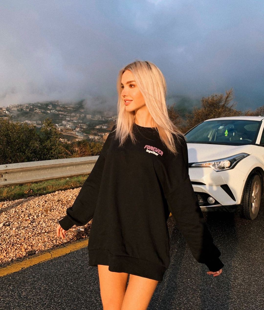 Maria Domark Long Layered Hair, consejos de moda, diseño automotriz