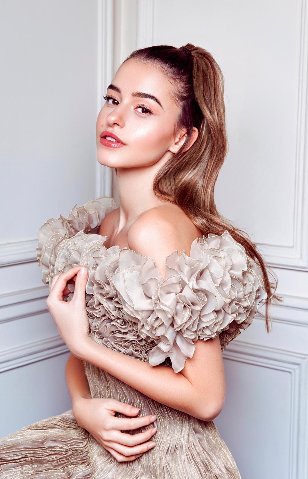 Ideas de vestidos de cóctel de Lea Elui, lindos peinados largos: vestidos de coctel,  Ideas de vestidos,  Lea Elui TikTok  