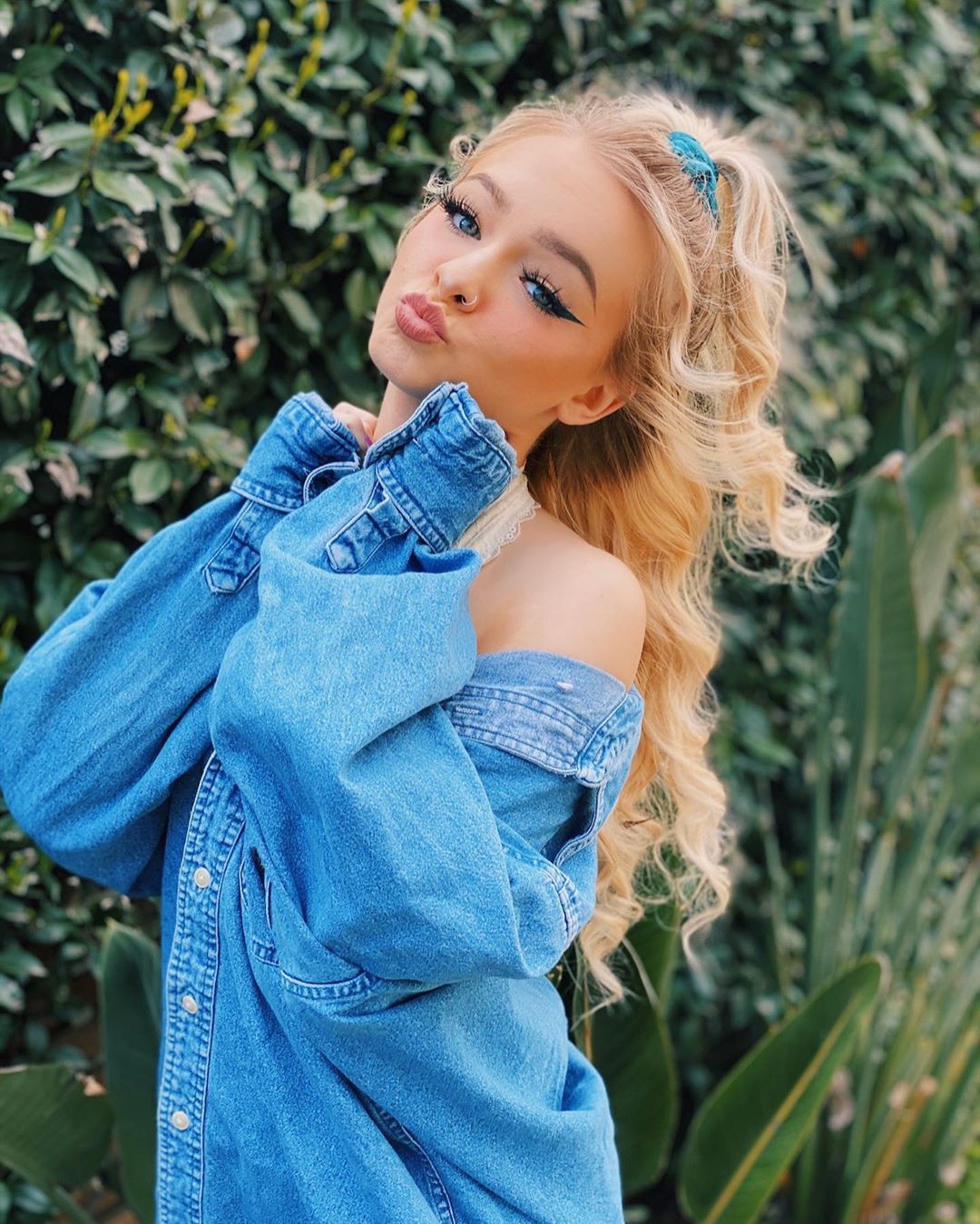 blue colour dress with dress, blond hairstyle, Beautiful Lips: Blue Dress,  Zoe Laverne TikTok  