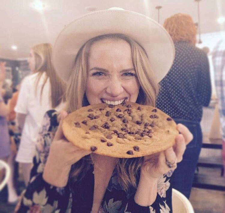 Shantel VanSanten, productos horneados, postres, stollen: Shantel Vansanten  