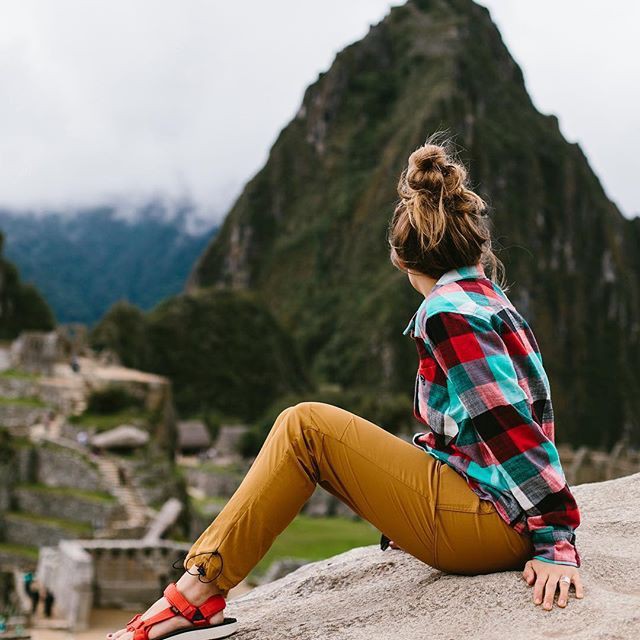 Lookbook de moda con tartán: Trajes de viaje,  Trajes de senderismo  