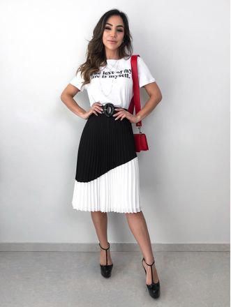 Ideas de ropa saia plissada bicolor, vestido de cóctel, modelo de moda, camiseta