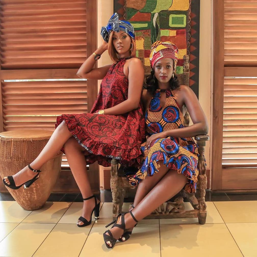 Adorable sugerencia de atuendo afroamericano para mujer