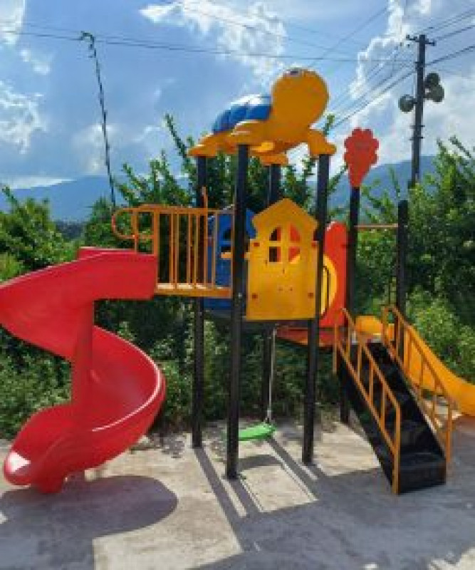 Đồ chơi ngoài trời mầm non
